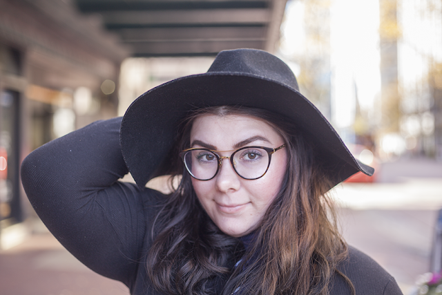 Navy Peony katie like me outfit fall 2017 katielikeme.com